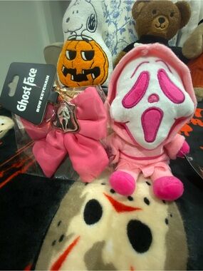 Ghost Face Pink Bow Keychain & Pink Scream Plush Duo